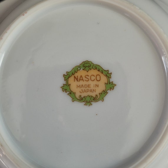 Trinket dish by Nasco, Japan; features a spray of… - image 4