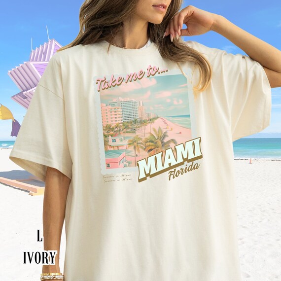 Art Deco Miami T-Shirt - Summer Fashion Tee Art Deco Miami T-Shirt - Summer Fashion Tee