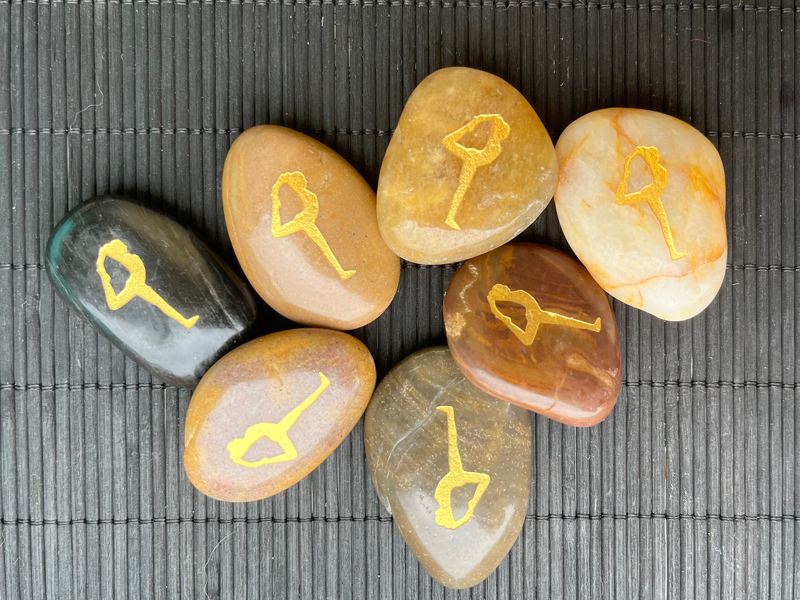 7 Set Stones Yoga Poses Meditation Chakra Yoga Art Chakra Etsy