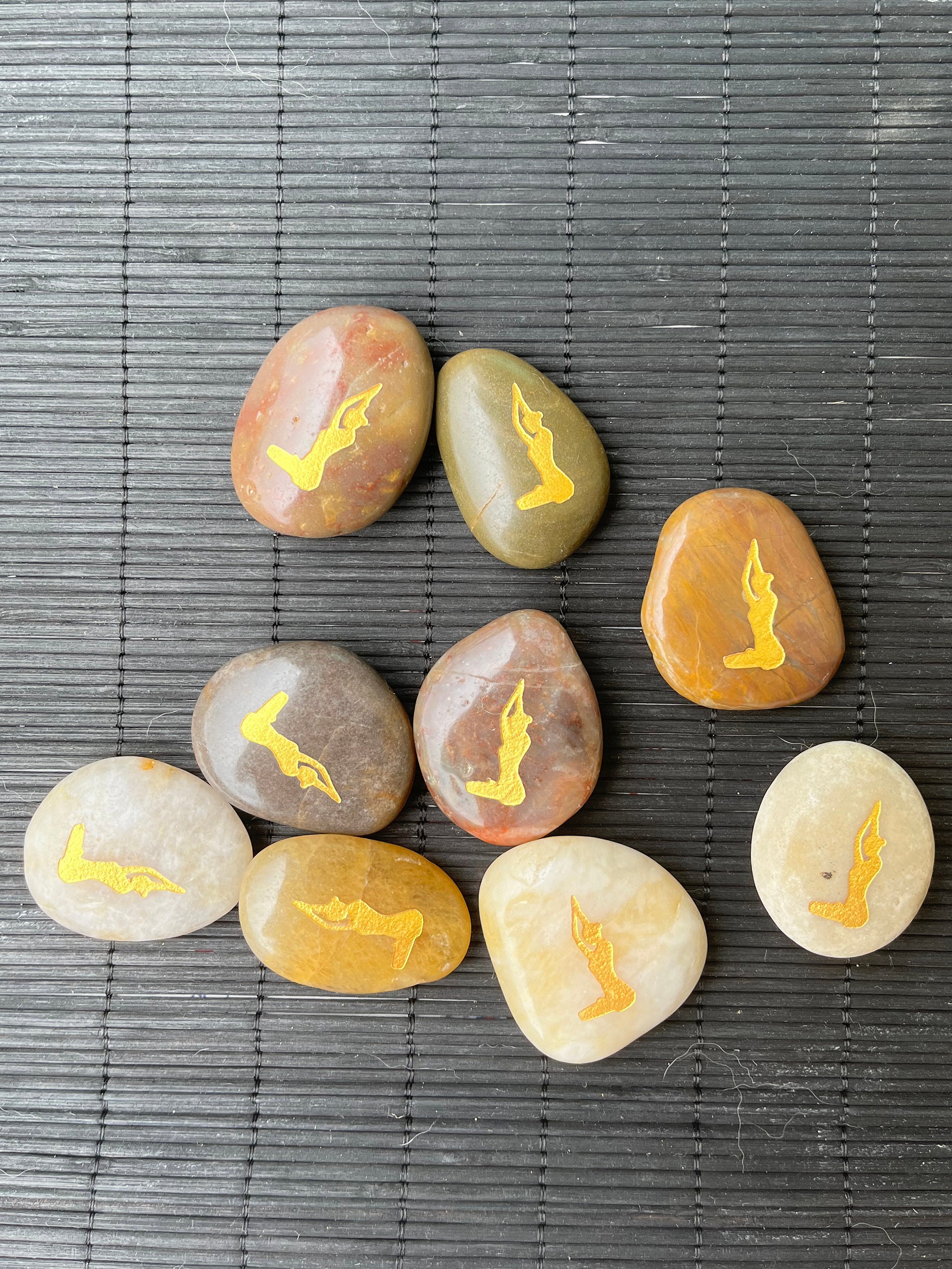 7 Set Stones Yoga Poses Meditation Chakra Yoga Art Chakra Etsy
