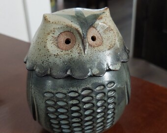 Japanese Owl Pottery ceramic over 30 years old