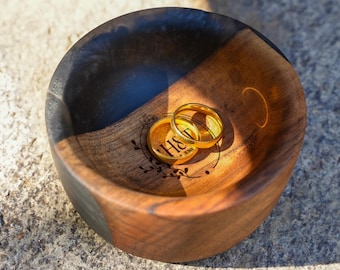 Personalized Resin Engagement Ring Dish: Custom Walnut Keepsake Bowl for Wedding Ceremony