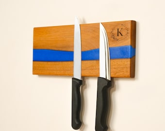 Epoxy Resin Magnetic Knife Rack, Personalized Kitchen Organizer for Couples, Walnut Display Stand