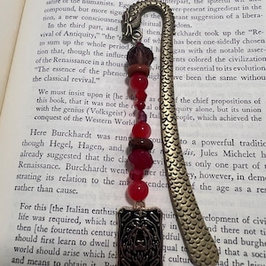 Tarot Card Metal Bookmark with Beaded Accents - Perfect for Bookworms, School, Gifts, and  Mystical Souls - Stregth Tarot