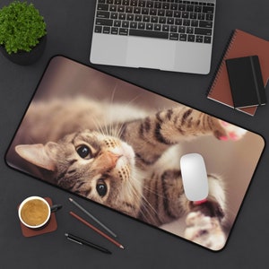 Cute Cat Mouse Pad Small, Medium, Large Gaming Mouse Pad - Mouse Mat - Desk Mat - Gaming Desk Mat