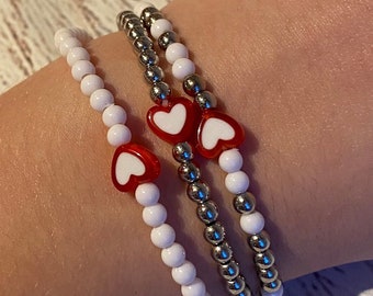 Simple Heart Bead Bracelet