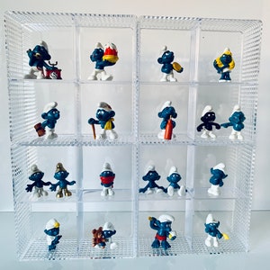 Vintage Peyo Smurfs - At Home