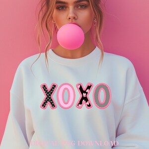 xoxo PNG, ricamo finto XOXO PNG, sublimazione di San Valentino con stipite finto, clip art di San Valentino rosa, download digitale