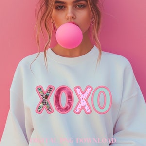 Ciambella xoxo PNG, finto ricamo XOXO PNG, sublimazione di caramelle finte di San Valentino, clipart di San Valentino rosa, download digitale