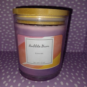 Bubble gum candle