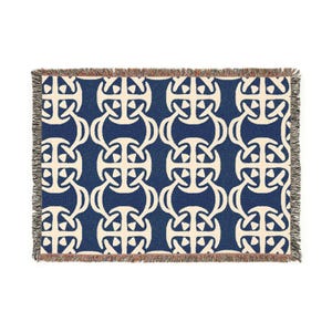 Cozy Woven Celtic Knotwork Blanket, Boho Decor, Perfect for Home, Gift Idea for Housewarming, Cozy Night In, Throw Blanket
