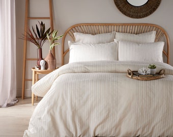 Vantona Loom Range Dobby Waffle Duvet Cover Set - White