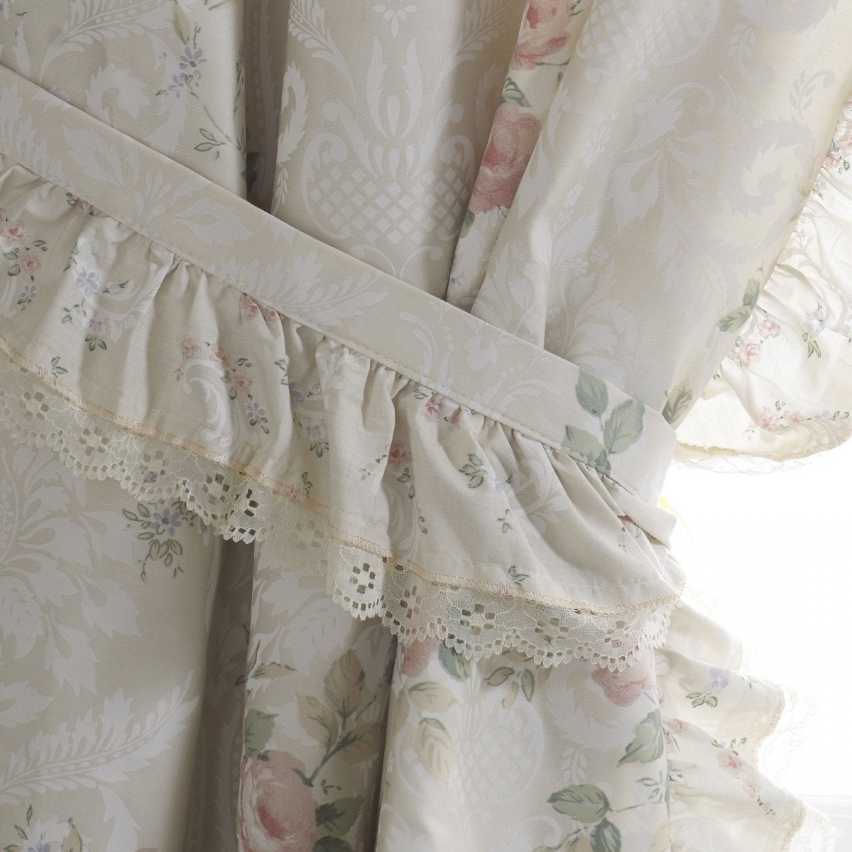 Vantona Country Charlotte Unlined Curtains and Tiebacks 66 X 72 Peach