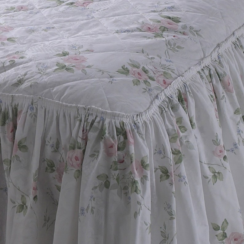 Vantona Country Charlotte Quilted Fitted Bedspread Pink image 2