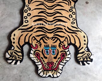 Handgetufteter Tigerteppich aus Wolle für Kinder im tibetischen Stil.