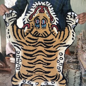 Tibetan Animal Tiger Hand Tufted Rug For bedroom, living area,
