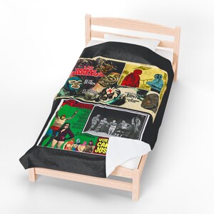 Lucha Libre Velveteen Plush Blanket: 2 Movies, Masked Luchadores, 2 sizes image 3