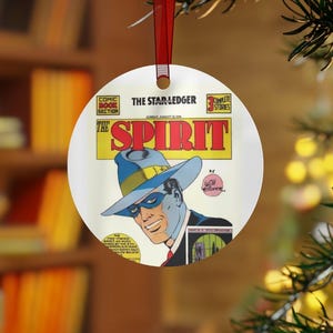 Will Eisner&#39;s The Spirit Ornament: Retro Comic Book Christmas Decor