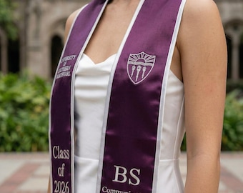 Spersonalizowany projekt, szyld z logo i tekstem na zakończenie studiów, spersonalizowany pas z nadrukiem na zakończenie studiów z imieniem, szyld na zakończenie studiów w 2026 roku, prezent na zakończenie studiów