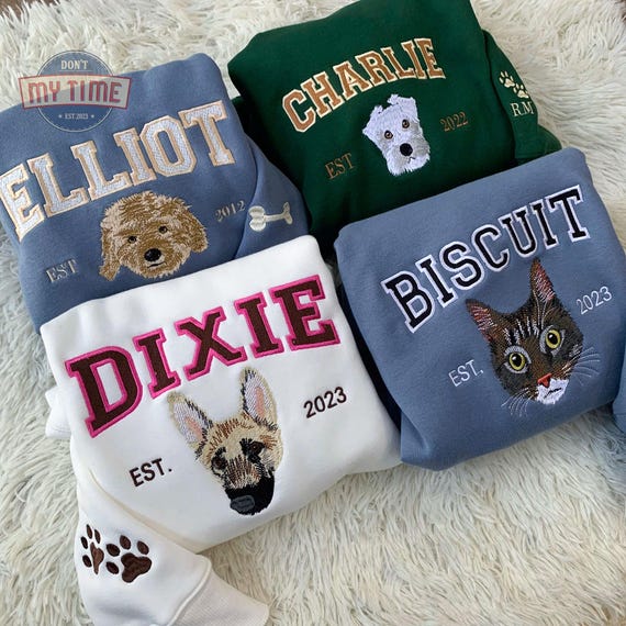 Custom Pet Portrait Sweatshirt - Personalized Dog Or Cat Embroidered Hoodie Gift For Pet Lovers, Dog Moms - View #4