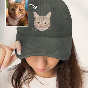 Personalized Embroidered Pet Hat – Custom Dog Hat, Cat Hat, Pet Photo Cap, Custom Pet Baseball Cap, Dog Mom Gift, Custom Embroidery Hat