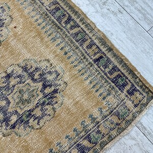 Handmade Turkish Hallway Runner Rug, Vintage Wool Carpet (2.8 x 10.1 Ft) image 4