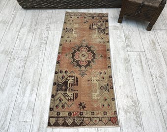 トルコ製ミニラグ、小型ヴィンテージラグ、小型ウシャクラグ、色褪せた