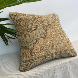 20x20&quot;, Moroccan vintage pillow ,handmade pillow, kilim pillow, turkish pillow, kilim cushion ,authentic pillow ,boho pillow ,pillow cover