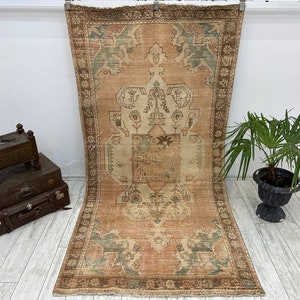 Turkish Rug, Vintage Rug, 4x8.1 ft, Oushak Rug, Area Rug, Faded Rug, Floral Rug, Living Room Rug, Handmade Rug, Antique Rug, Pink Area Rug