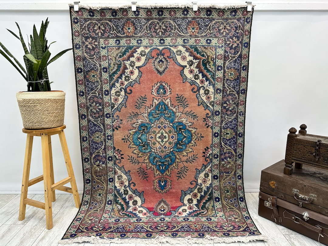 Turkish Rug, Vintage Rug, 4.5x6.5 Ft, Oushak Rug, Area Rug, Faded