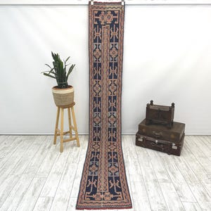turkish runner rug, runner rug, entryway rug, vintage rug, hallway rug, corridor rug, handmaderug, boho rug, corridor rug, 1.7 x 11.1 ft