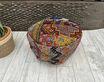 Travesseiro kilim de decoração boho, pufe da Anatólia, pufe de chão feito à mão, pufe kilim turco, pufe de decoração para casa, pufe de chão vintage,