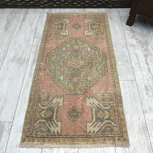Turkish Small Rug, Bath Rug, 1.6x3.3ft, Handmade Rug, Small Rug, Entry Rug, Door Mat, Oushak Rug, doormat Rug, Oriental Rug, Vintage Rug