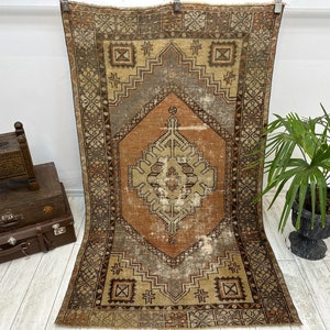 Turkish rug, Vintage rug, Handmade rug, Boho decor, Home decor rug, Floor rug, Organic wool rug, Oushak rug, Turkey rug 3.7 x 6.3 ft
