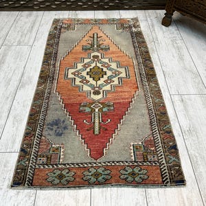 Door Mat Vintage, Door Mat Turkish, Door Mat , 2x3 Turkish Rug,2x3 Vintage Rug,Mini Rug,Door Mat Rug,Small Rug, Handmade Rug, 1.7x3.2 FT