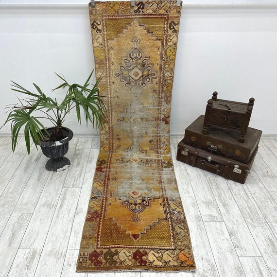 Worn Vintage Turkish Runner Rug 2.5x8.9 Ft – Handmade Wool Hallway