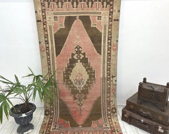Vintage Turkish Runner Rug 3.8x8.3 Ft Hallway Rug Wool Anatolian Runner Dusty Rose Carpet