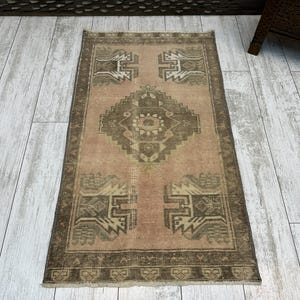 Mini Rug,Door Mat,Small Oushak Rug,Vintage Rug,Anatolian Rug,Turkish Mini Rug,Handmade Wool Rug,Area Small Rug,Natual Rug, 1.8 x 3.2  ft.
