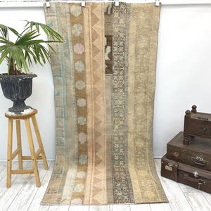 Vintage Turkish Rug 4x7, Neutral Area Rug, Floral Oushak Rug, Small Wool Rug, Muted Vintage Rug, Boho Rug, 3.4 x 7.1 Feet