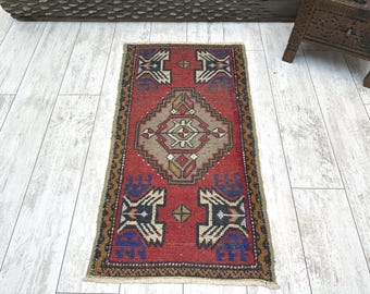 Small Turkish Rug: Vintage Wool Door Mat, Blue & Red (1'7 X 2'7