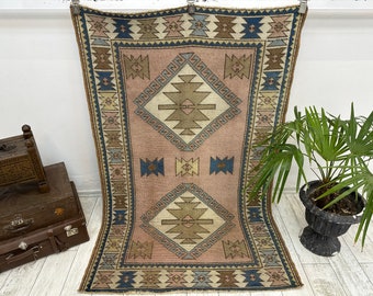 Tapete turco, tapete vintage, 3,8x5,8 pés, tapete Oushak, tapete de área, tapete desbotado, tapete suave, tapete de quarto, tapete feito à mão, tapete antigo, tapete rosa,