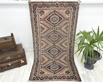 Vintage Oushak Wool Rug, Turkish Boho Decor (3.2 x 5.9 ft)