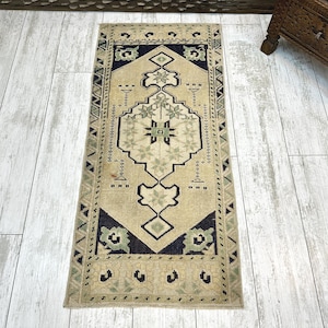Türkischer Miniteppich, kleiner Vintage-Teppich, kleiner Oushak-Teppich, Verblasster Teppich, Küchenteppich, Schlafzimmerteppich, Wäscheteppich, türkische Fußmatte, 1,5x3,4 cm