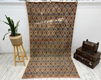 Extraordinary rug, Turkish Rug, Vintage Rug, Accent Rug, Anatolian Rug, Antique Rug, Rugs For Kitchen, 4.7x8.3 ft Rug, Home Decor Rugs,