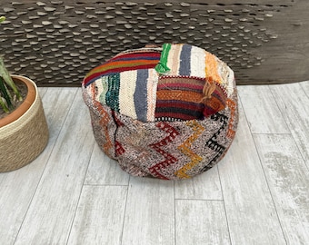 Travesseiro kilim de decoração boho, pufe da Anatólia, pufe de chão feito à mão, pufe kilim turco, pufe de decoração para casa, pufe de chão vintage,