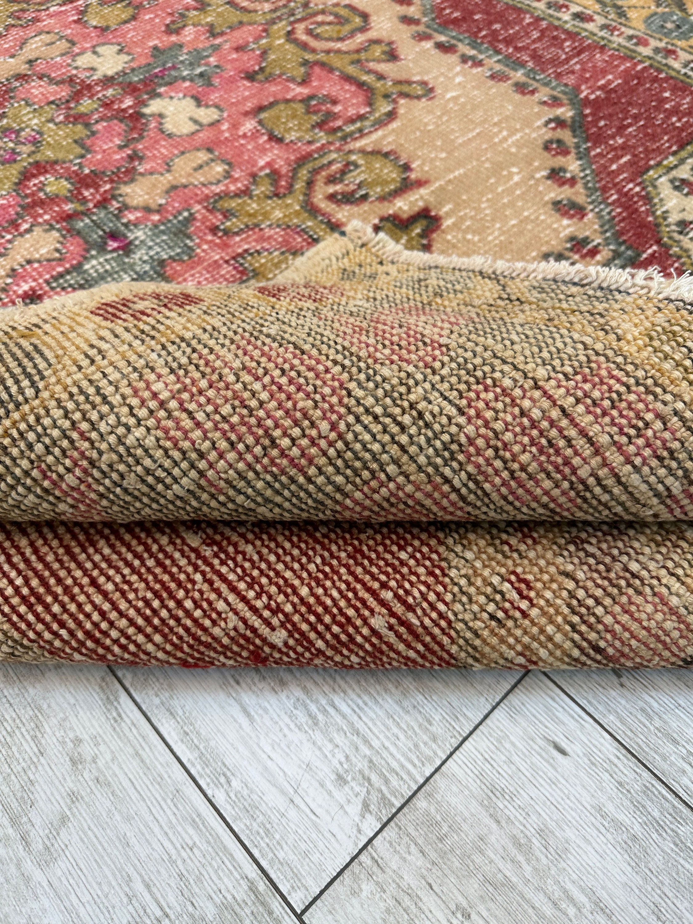 アヴァノスラグ Avanos rug - Etsy 日本