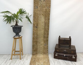 Turkish Vintage Runner Rug, Handmade Distressed Carpet, Faded Oushak Hallway Rug, Bohemian Farmhouse Style, 1.8x9.2 ft