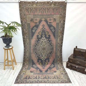 Turks tapijt, vintage tapijt, handgemaakt tapijt, boho-decor, tapijt woondecoratie, vloerkleed, tapijt van biologische wol, Oushak-tapijt, tapijt Turkije 4,5 x 9,3 ft