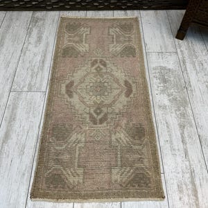 Small Turkish Rug, Vintage Bath Mat, Turkish mat rug, Turkish Doormat Rug, mini rug, Outdoor Mat, Small Vintage Rug 1.5x3.1, Boho Rug