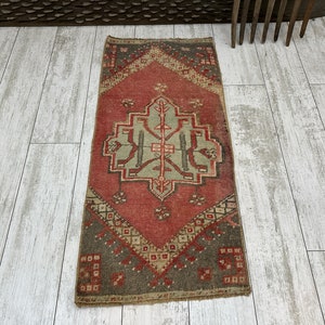 Small Turkish Rug, Vintage Bath Mat, Mini Oushak Rug, Turkish Doormat Rug, Entryway Decor, Outdoor Mat, Small Vintage Rug 1.5x3.2, Boho Rug